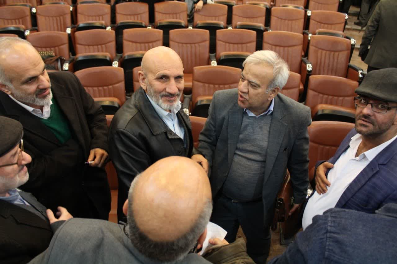 در حاشیه جلسه 